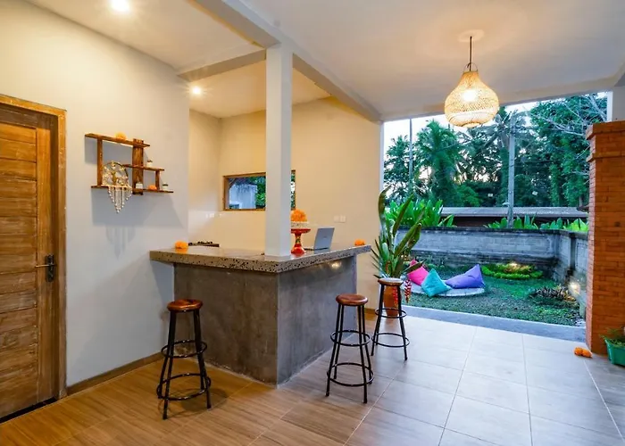 Aura House *
