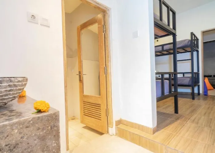 Aura House * Ubud